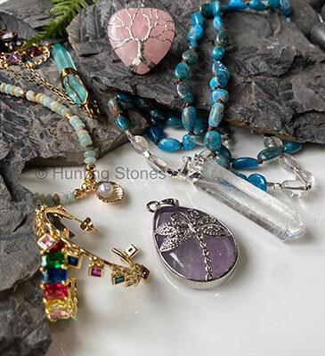Hunting StonesGemstone Crystal Jewellery