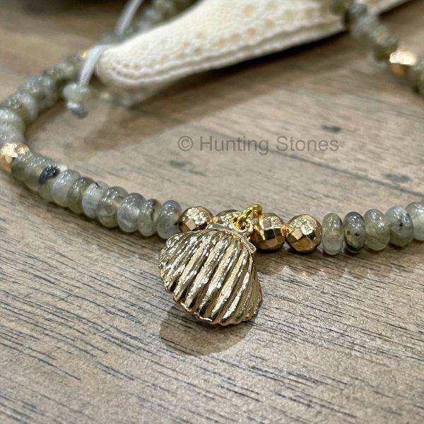 Labradorite Shell with Pearl Bracelet