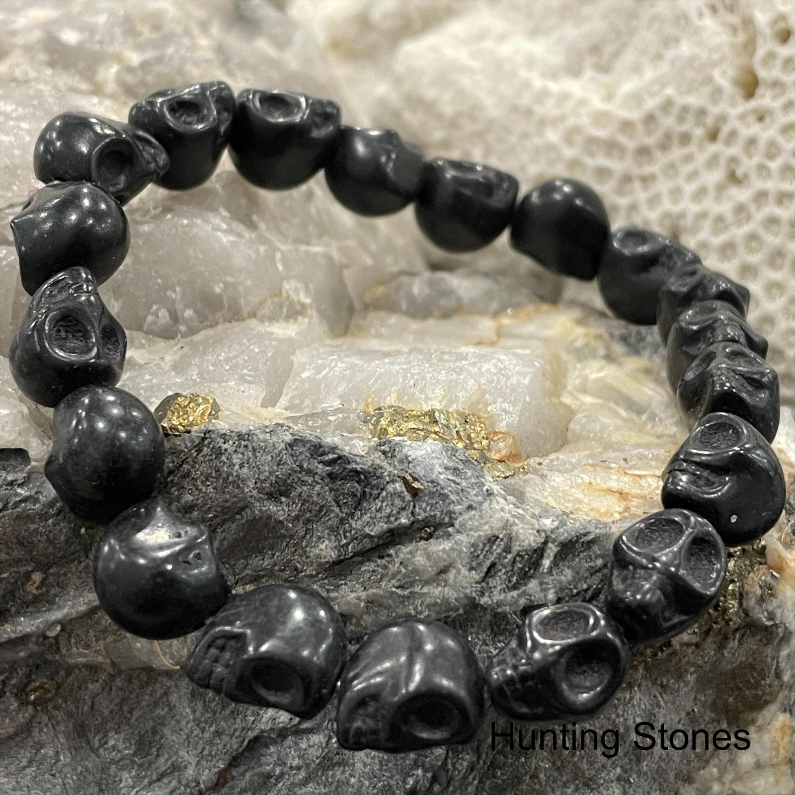 Cool Unisex Black Skull bracelet - 18cm stretch - 2 Size Beads - Image 2