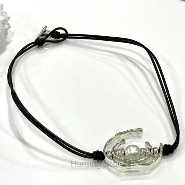 Genuine Leather Pearl Swirl Choker Necklace Black