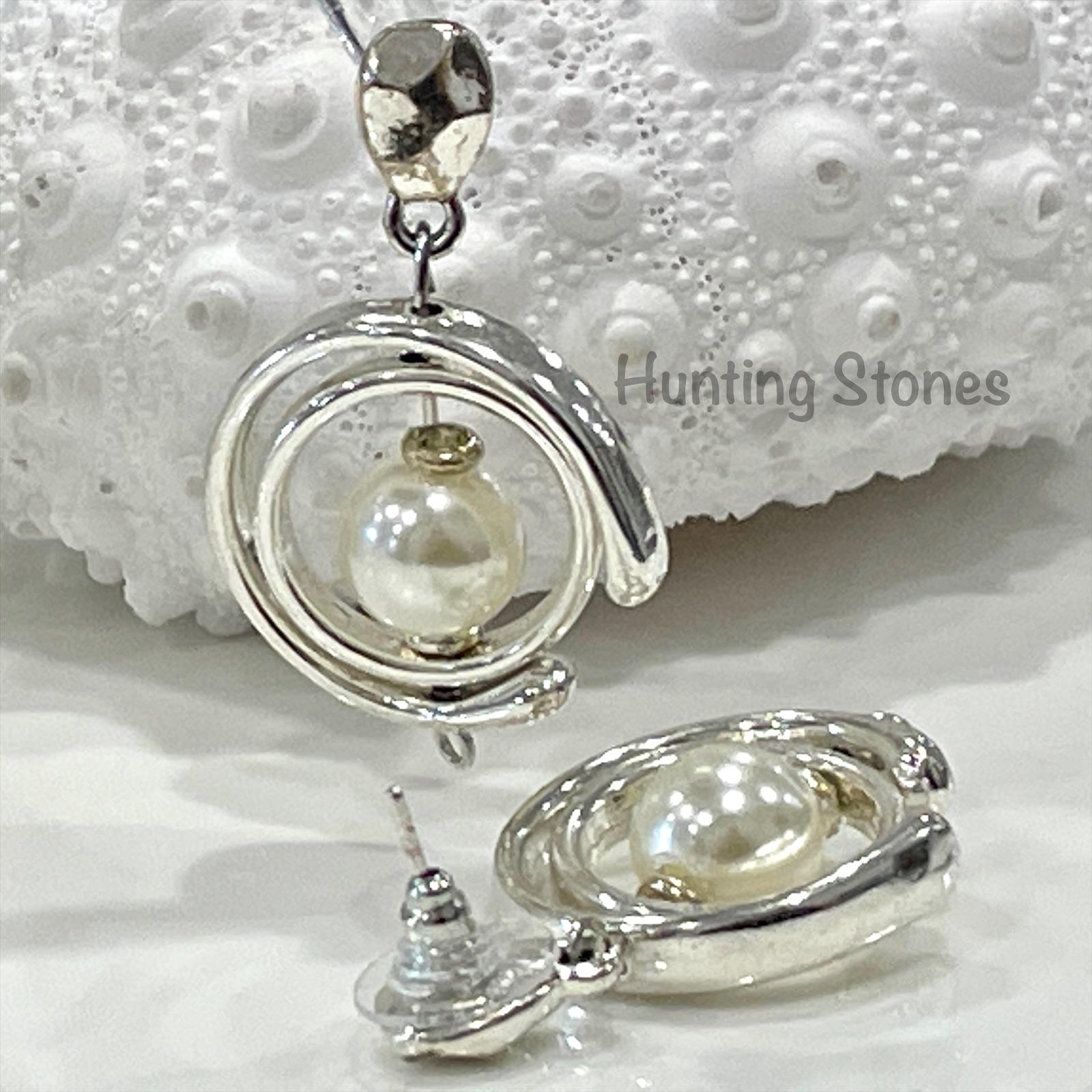 Pearl Earings