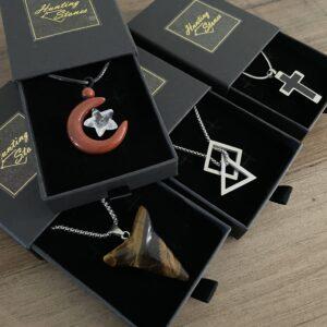 Hunting Stones Quality Black Gift Box (B) 7 x 9 x 2.5cm