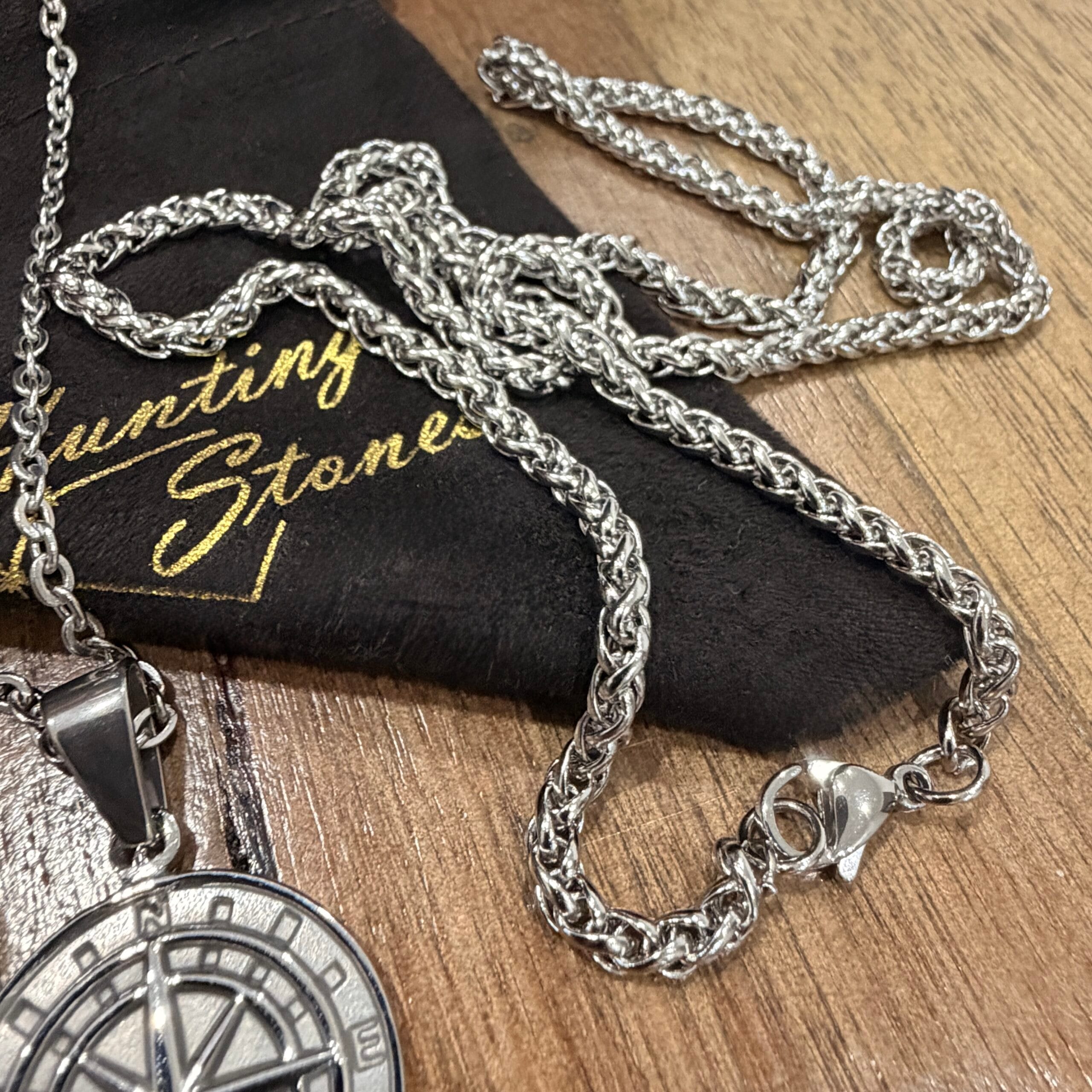 Men's Quality Stainless Steel Compass and Chain Necklace Set