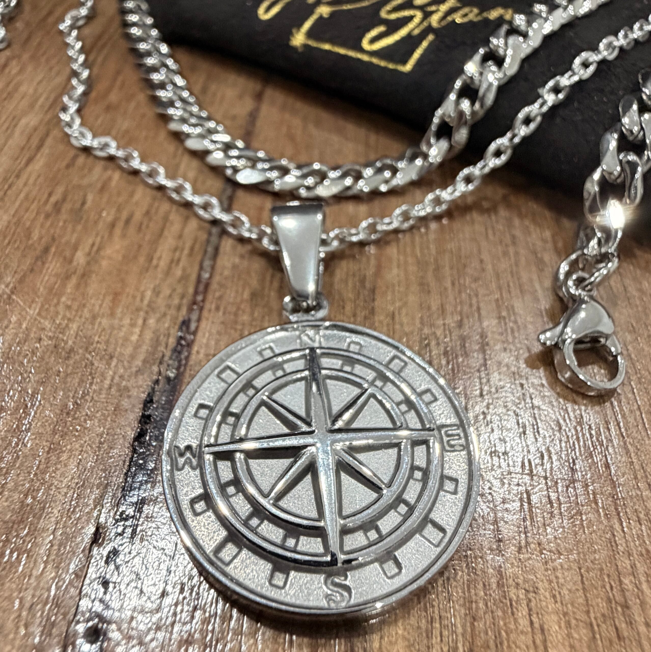 Men's Quality Stainless Steel Compass and Cuban Necklace Chain Set