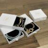 Hunting Stones Quality Pearl White Gift Box (C) 8 x 8 x 2.5cm