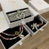 Hunting Stones Quality Pearl White Gift Box (D) 10 x 10 x 3.5cm