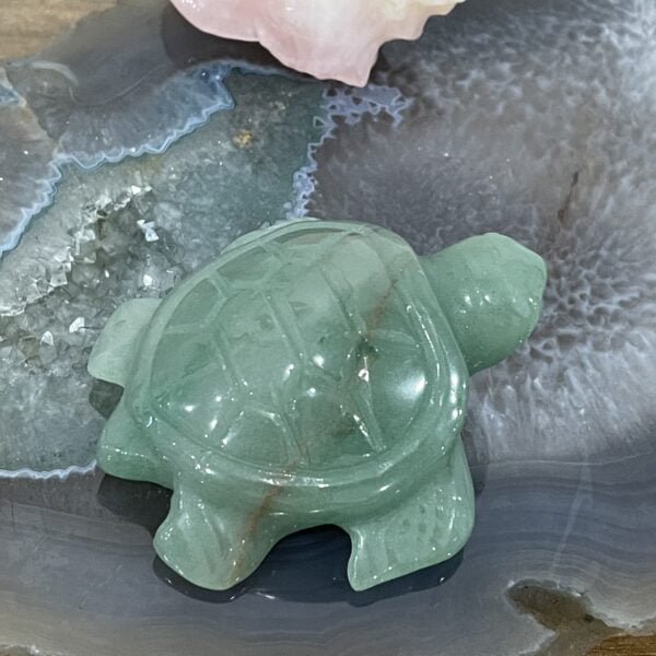 Beautiful Green Aventurine Turtle - 62mm 01