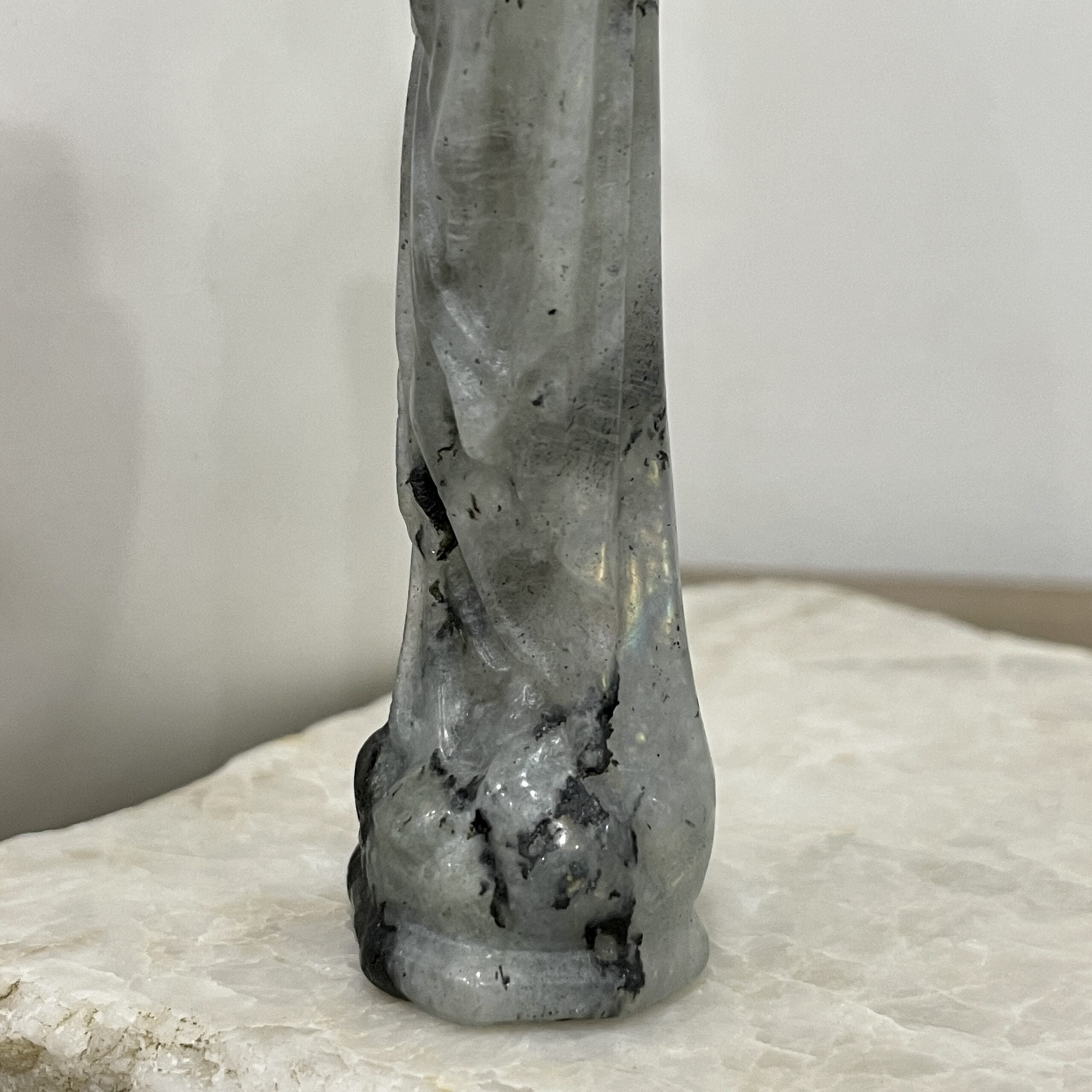 Beautiful Labradorite Crystal Mary Statue - 10cm Madonna 01 - Image 3