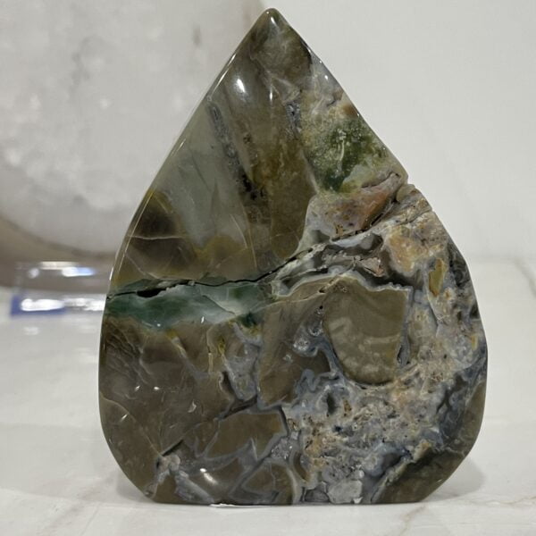 Beautiful Blue Volcanic Agate Crystal Point - 7.4cm 01