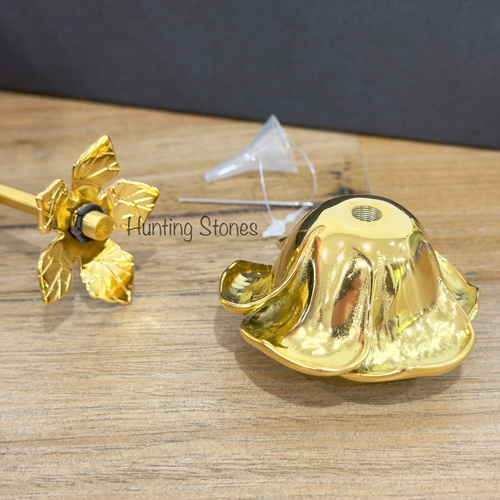 Beautiful Rose Keepsake Memorial Cremation Ashes Urn - Gold Stainless Steel 25cm - Image 7