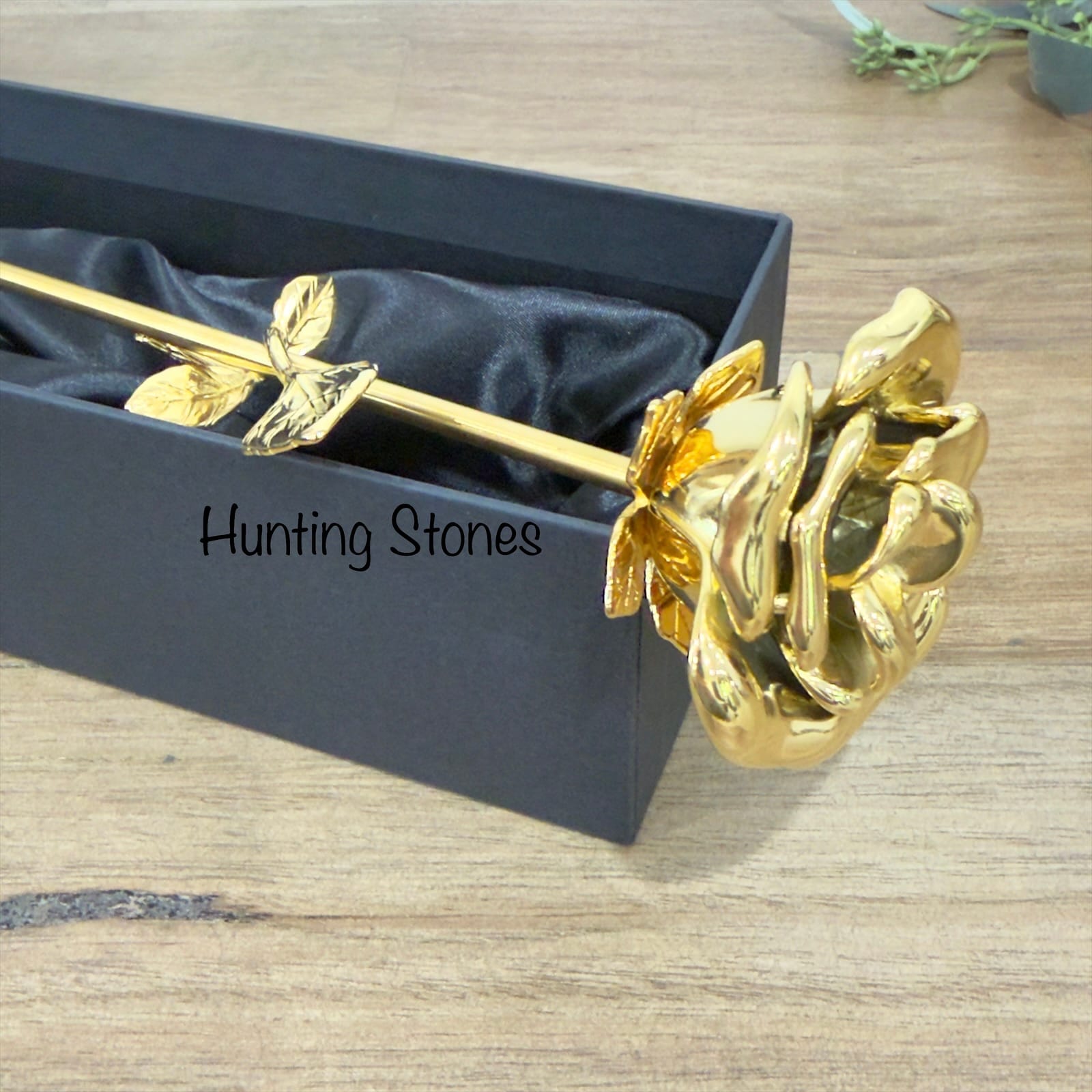 Beautiful Rose Keepsake Memorial Cremation Ashes Urn - Gold Stainless Steel 25cm - Image 3